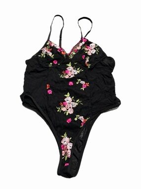 90s/Y2K European Vintage Embroidered Floral Mesh Bodysuit (Black/Multi)Size L/XL